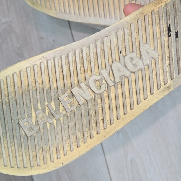 Balenciaga Womens Pool Logo Sandals Flip Flop Flats shoes sz 11 - Picture 14 of 15